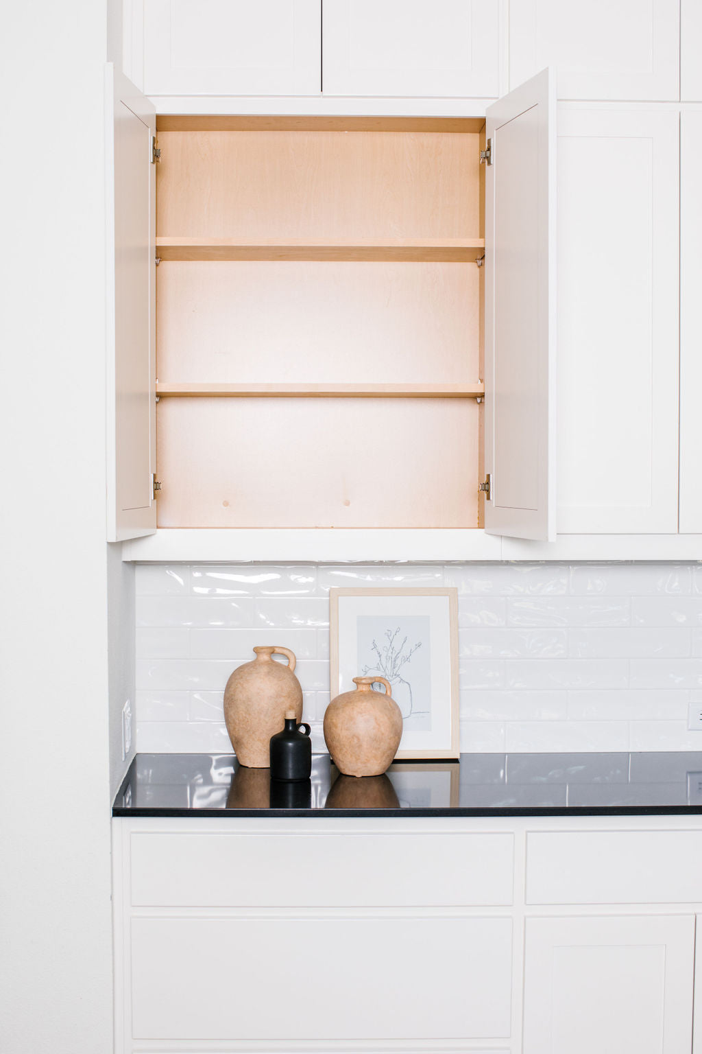 How to Naturally Clean Grease Off Kitchen Cabinets
