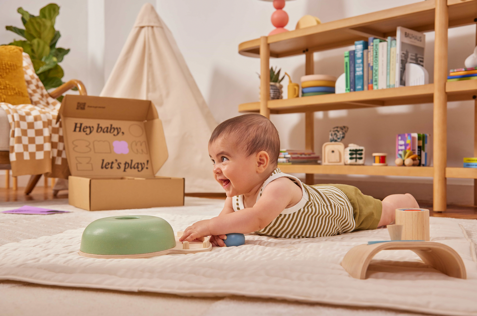 Our favorite non-toxic baby toys for development and growth